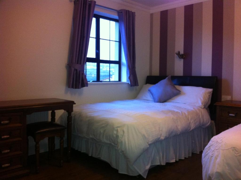 Pearse Road Rooms Donegal Town Room photo